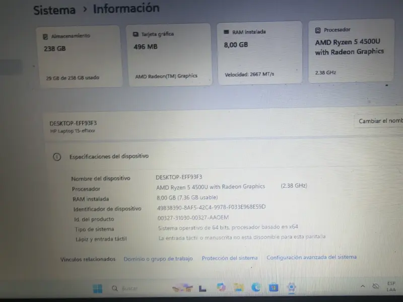 Laptop HP con AMD Ryzen 5 y Radeon Graphics - 6