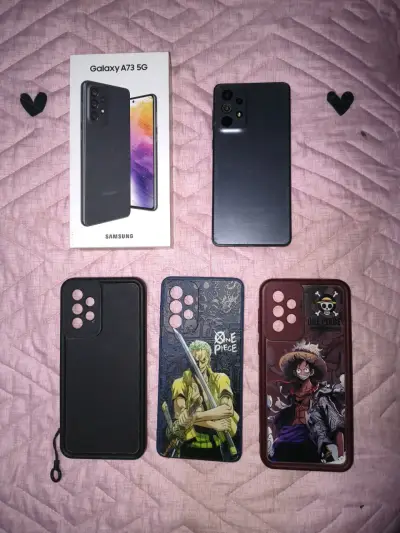 Samsung Galaxy A73 5G con fundas One Piece - miniatura 1
