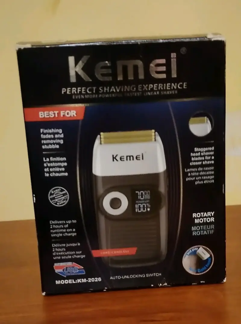 Afeitadora Kemei KM-2026 con motor rotati - 1