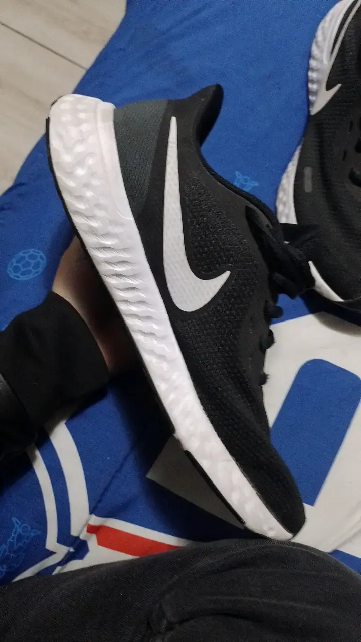Zapatillas deportivas Nike Revolution 5 negras - 3
