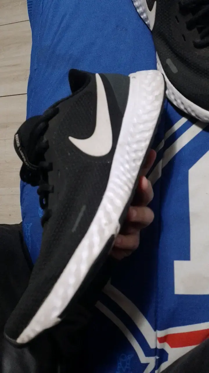 Zapatillas deportivas Nike Revolution 5 negras - 4