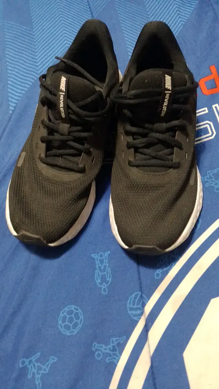 Zapatillas deportivas Nike Revolution 5 negras - 5