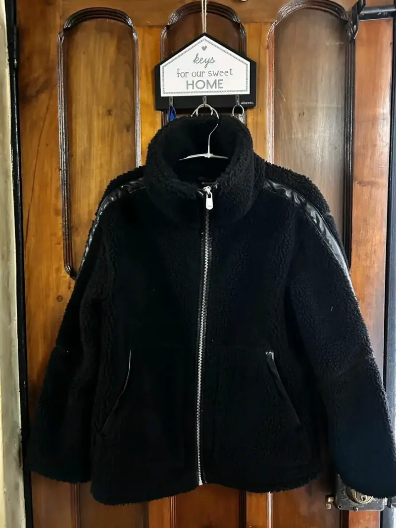 Chaqueta de lana negra con cierre Roly Go - 3