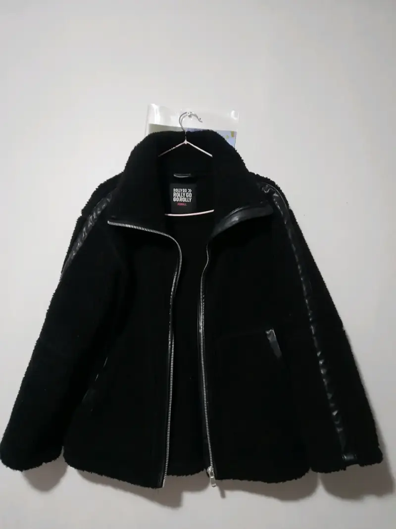 Chaqueta de lana negra con cierre Roly Go - 4