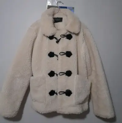 Abrigo de lana sintética beige con botones decorativos - miniatura 3