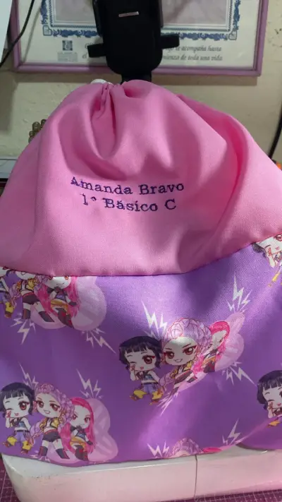 Bolsas higiene  personalizada con personajes anima - miniatura 1