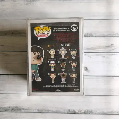 Funko Pop Steve Stranger Things Summer Exclusivo - miniatura 3