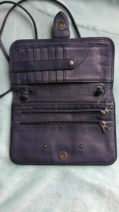 Cartera de cuero Lucky Brand - miniatura 2