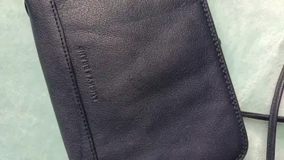 Cartera de cuero Lucky Brand - miniatura 3