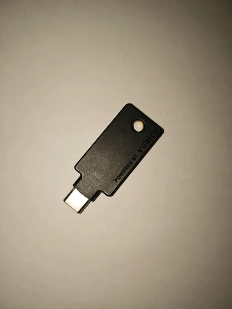 Llave de seguridad USB-C Yubico - 3