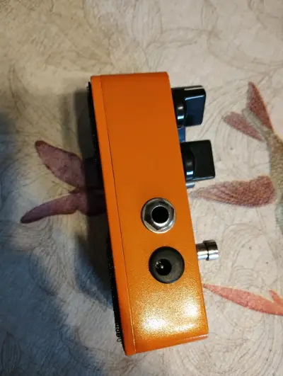 Pedal Overdrive Caline Orange Burst - miniatura 2