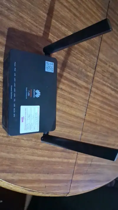 Router Huawei OptiXstar con antena 7 dBi - miniatura 2