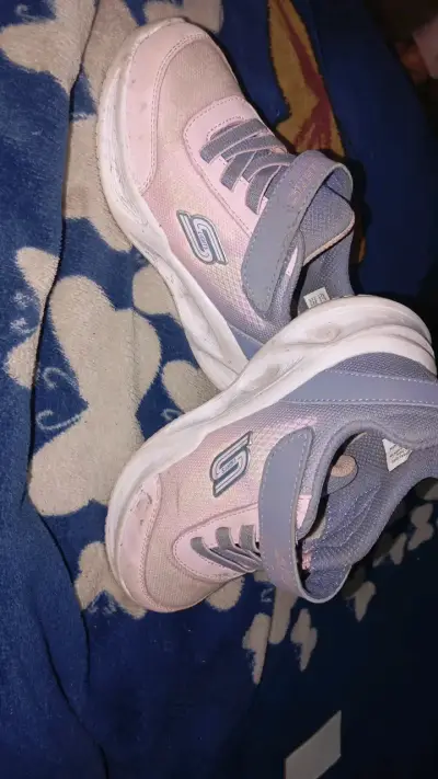 Zapatillas Skechers con luces para niños - miniatura 1