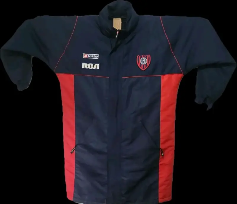 VENDO CAMPERA DE San Lorenzo de Almagro - 2