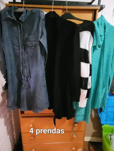 Lote de 4 polerones variados para hombre - miniatura 4