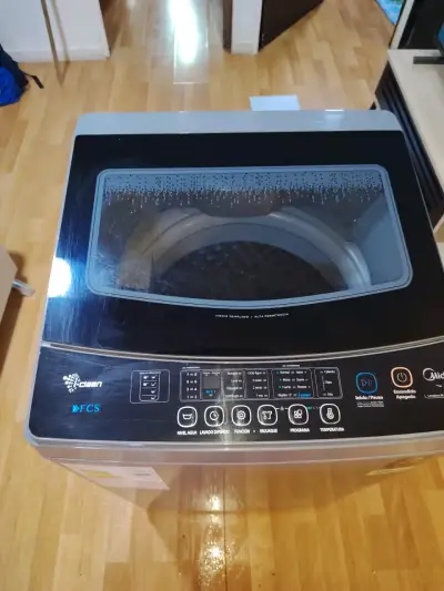 Lavadora automática Midea de 9 kilos - miniatura 1