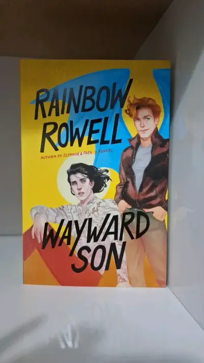 Pack de libros 'Carry On' y 'Wayward Son' de Rainbow Rowell - miniatura 3