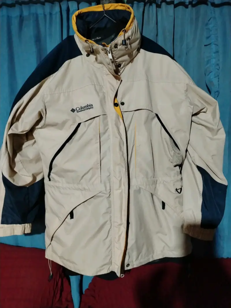 Chaqueta Columbia impermeable beige y azul - 2