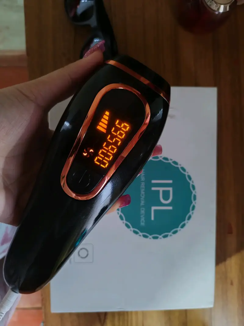 Depiladora IPL con pantalla LED y accesorios - 1