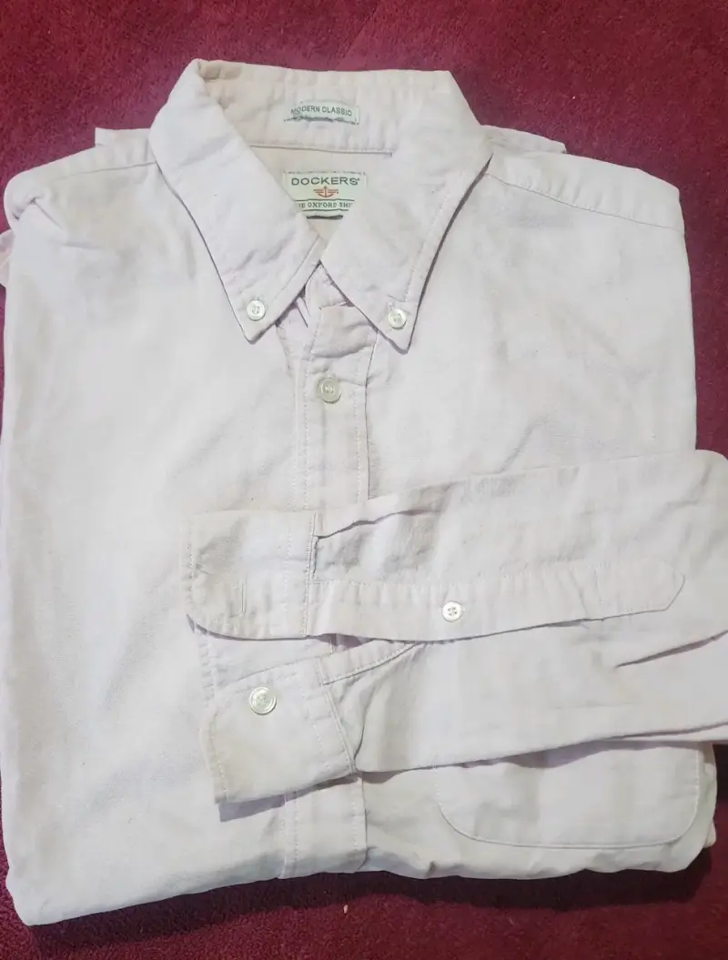 Camisa Oxford Dockers Modern Classic Beige