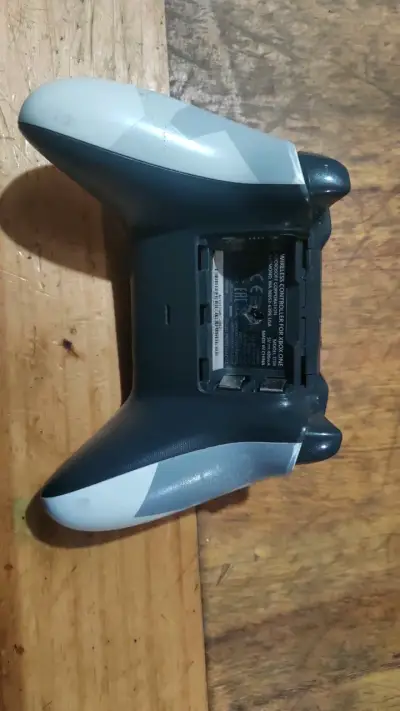Control inalámbrico Xbox edición especial - miniatura 2