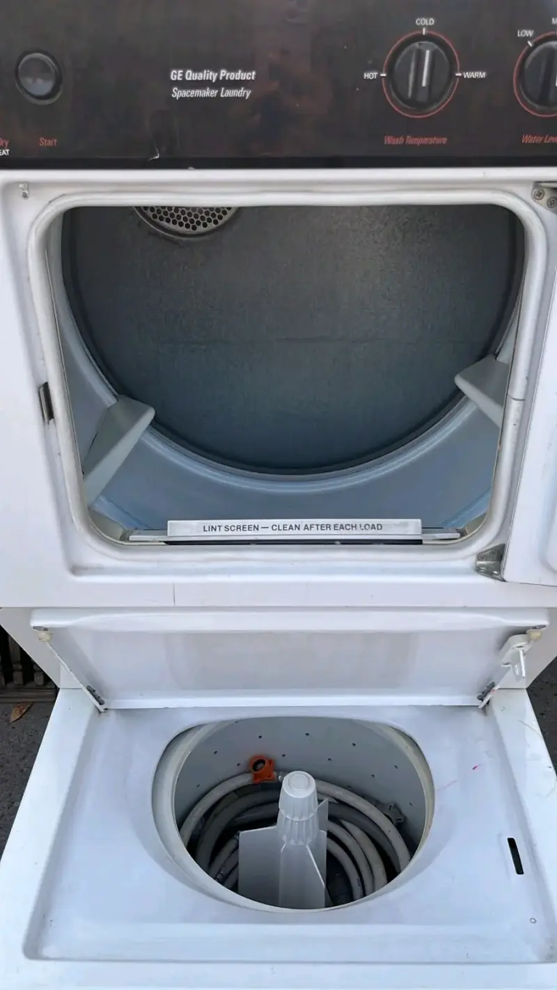 Centro de lavado GE Spacemaker Laundry - 3