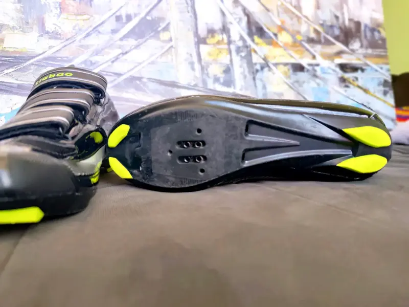 Zapatillas de ciclismo Tiebao negras con velcro - 4