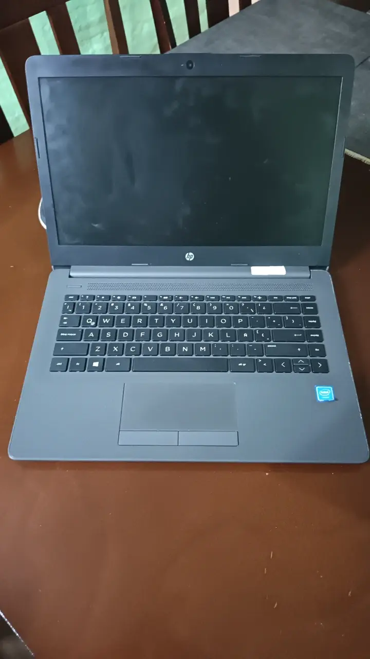 Notebook HP con procesador Intel - 1