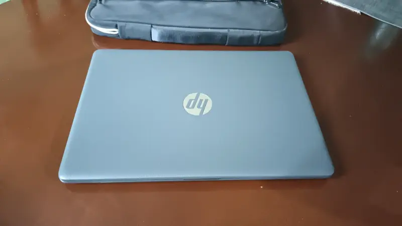 Notebook HP con procesador Intel - 2