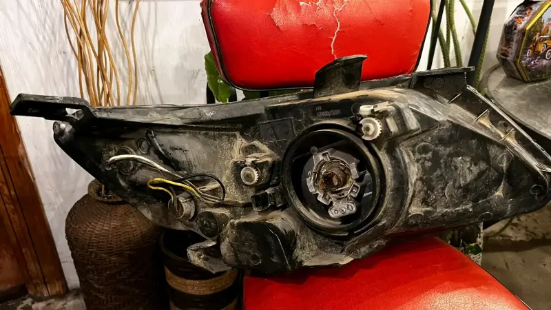 Foco delantero para Chevrolet Sail año 2010-2015 - 2
