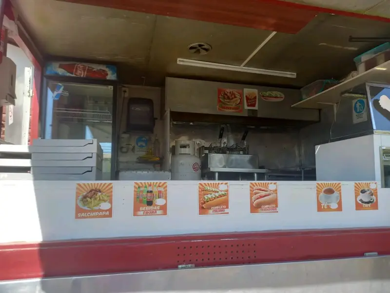 Carro de Comida Rápida Rojo con Equipamiento - 6