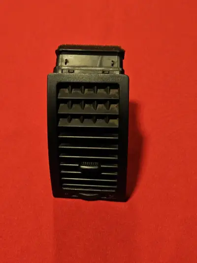 Rejilla de ventilación para automóvil vw polo - miniatura 1