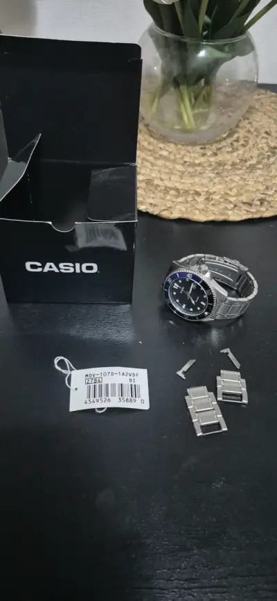 Reloj Casio  Marlin original  resistente al agua - miniatura 4