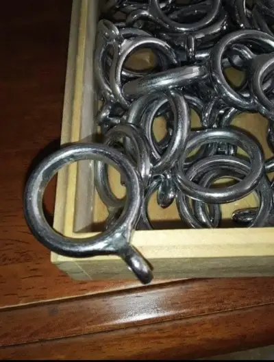 Argollas de metal 100 para cortinas o manualidades - miniatura 2