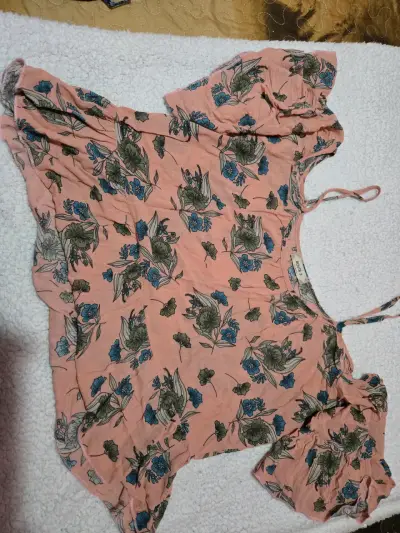Polera sin mangas con estampado floral - miniatura 5