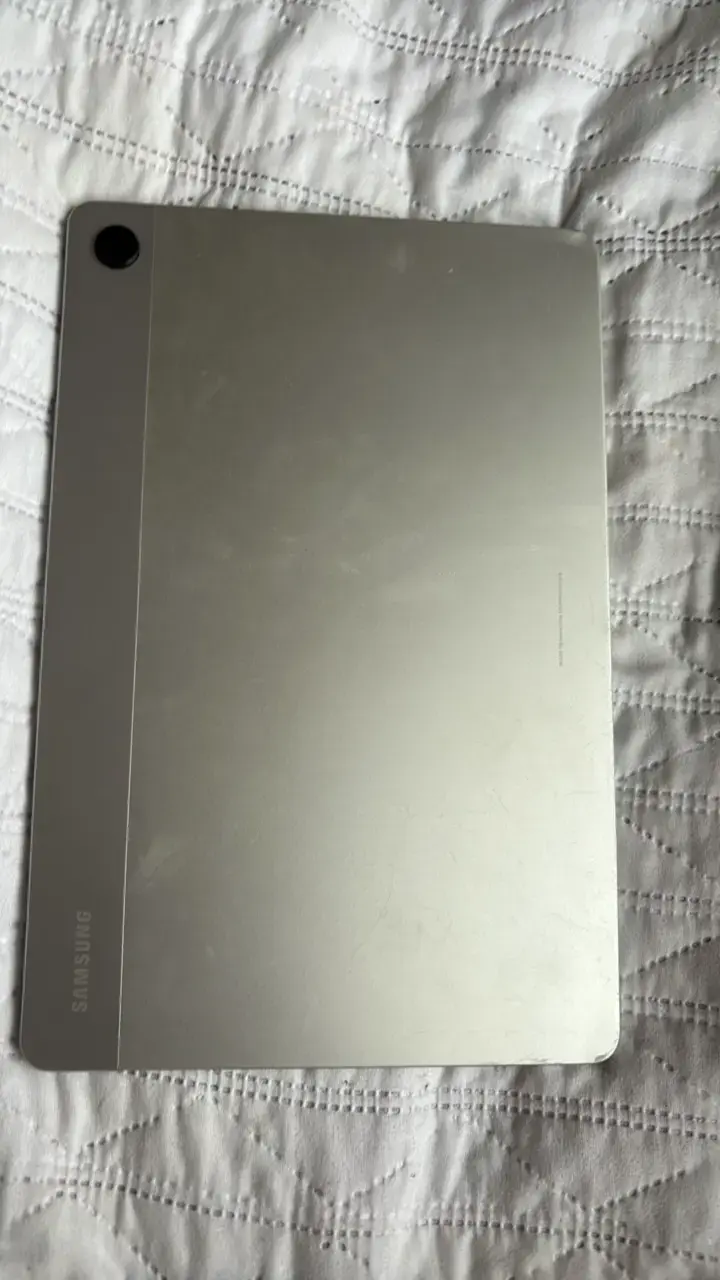 Tablet Samsung Galaxy Tab A9 plus en buen estado - 2