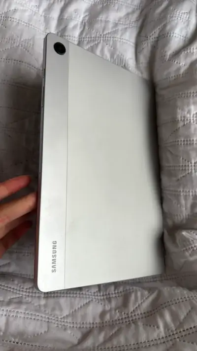 Tablet Samsung Galaxy Tab A9 plus en buen estado - miniatura 6