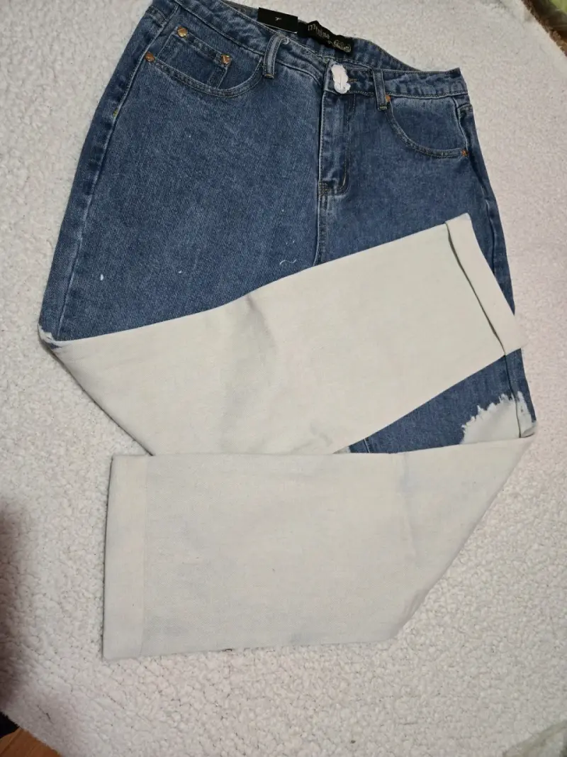 Jeans de mezclilla con diseño tie-dye para mujer - 2