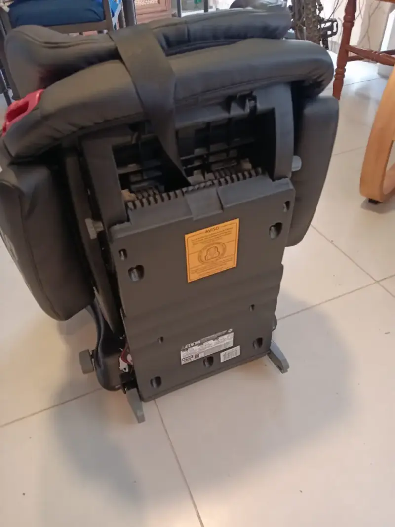 Silla de Auto Infanti Negra con Protección Lateral - 4
