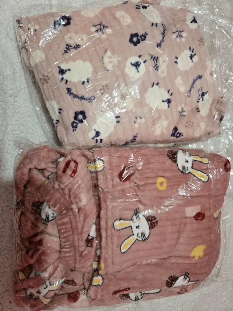 Pantalones negros de mujer en buen estado - 4