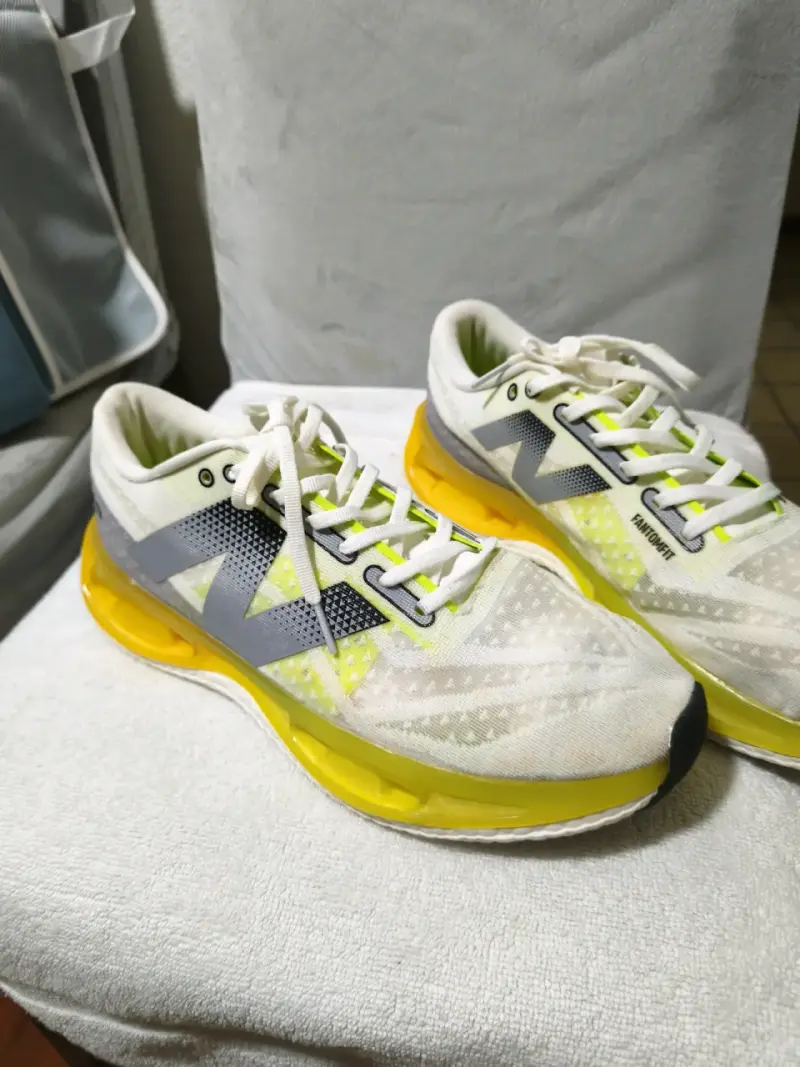 Zapatillas New Balance talla 43-44 - 1