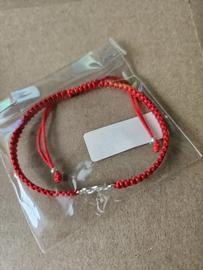 Pulsera roja con símbolo de corazón infinito plata - 2