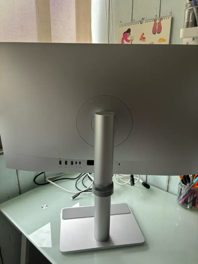 Monitor BenQ de 32” - 4