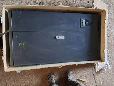 Motor eléctrico industrial usado en buen estado - miniatura 5