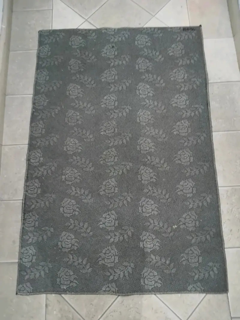 Alfombra decorativa con diseño de controles de videojuegos - 3