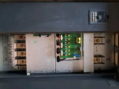 Correas transportadora motores trifásicos gabinete - miniatura 6