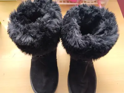 Botas de invierno + chaqueta zara - miniatura 3