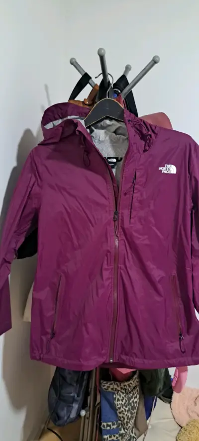 Chaqueta impermeable The North Face para mujer - miniatura 1