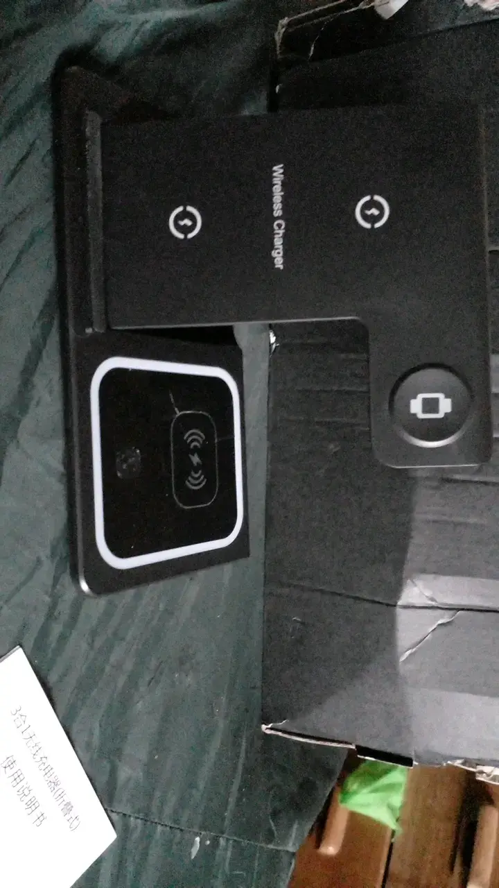 Cargador Inalámbrico 3 en 1 Plegable - 2