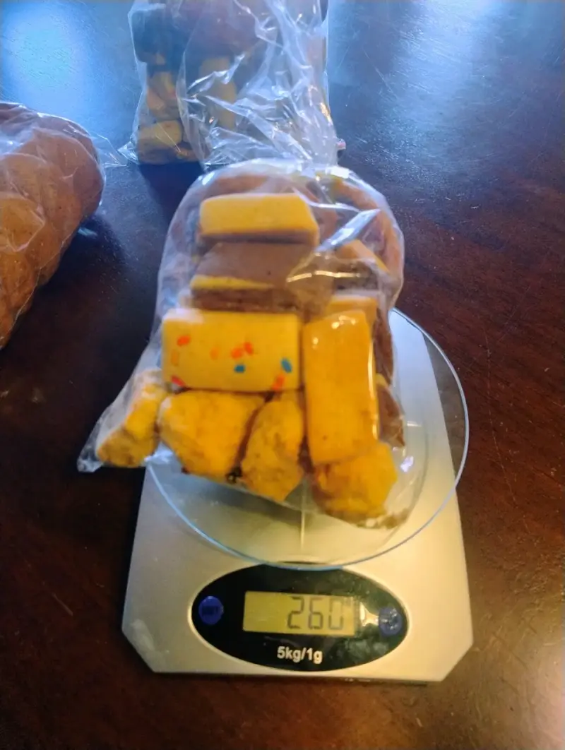 Galletas surtidas y de miel hechas con amor - 4